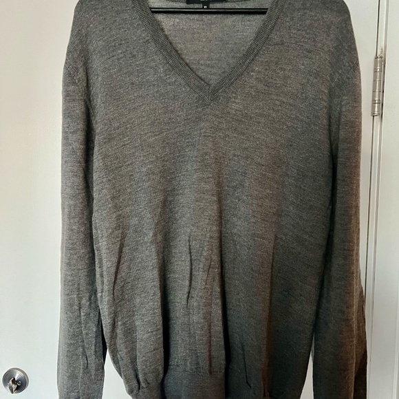 GUCCI 100% Merino Wool XL Sweater - Picture 2 of 7